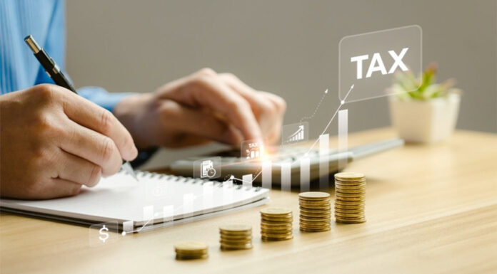 Kenaikan PPN 2025: Beban Baru dan Ancaman Sanksi Tunggakan Target Pendapatan Negara: PPN Jadi Andalan-Shutterstock