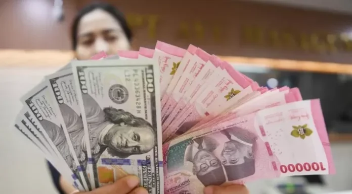 Kurs Rupiah terhadap Dolar AS Hari Ini, Selasa, 26 November 2024 ILUSTRASI: Nilai tukar rupiah terhadap dolar Amerika Serikat hari ini, Selasa (26/11).