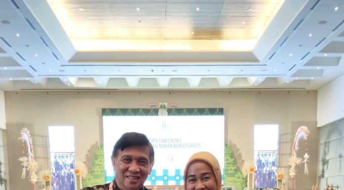 Langkah Tegas Ketua ICMI Provinsi di Silaknas, Ditemani Sang Suami