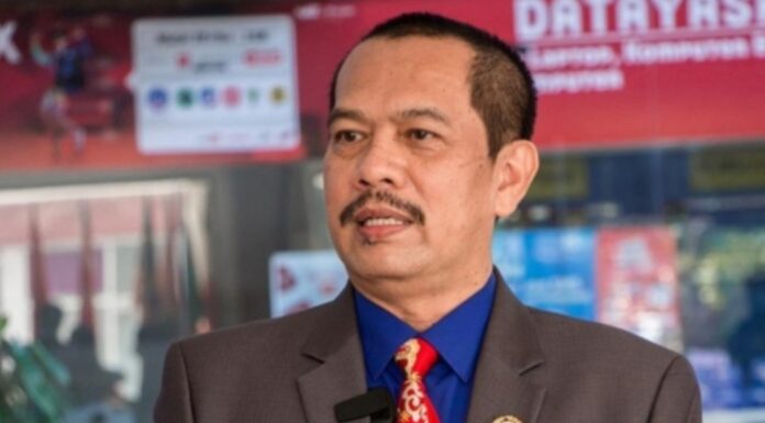 Dukung Literasi Digital, ITB STIKOM Sumbangkan Buku Teknologi ke SMAN 1 Rendang