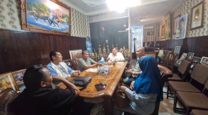 Silaturahmi Hangat Pengurus IKMS Bali Bersama Tokoh Nasional, Prof. Dr. H. Nurianto RS